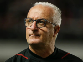 Dorival Júnior está de volta ao São Paulo. O treinador assinou contrato até dezembro de 2026 e substitui Roger Machado. Com o título da Copa do Brasil de 2023 no currículo pelo clube, Dorival assume o desafio de buscar o título do Brasileirão e da Sul-Americana.