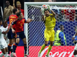 Cabo Verde segura Espanha e estreia em Copas com empate histórico